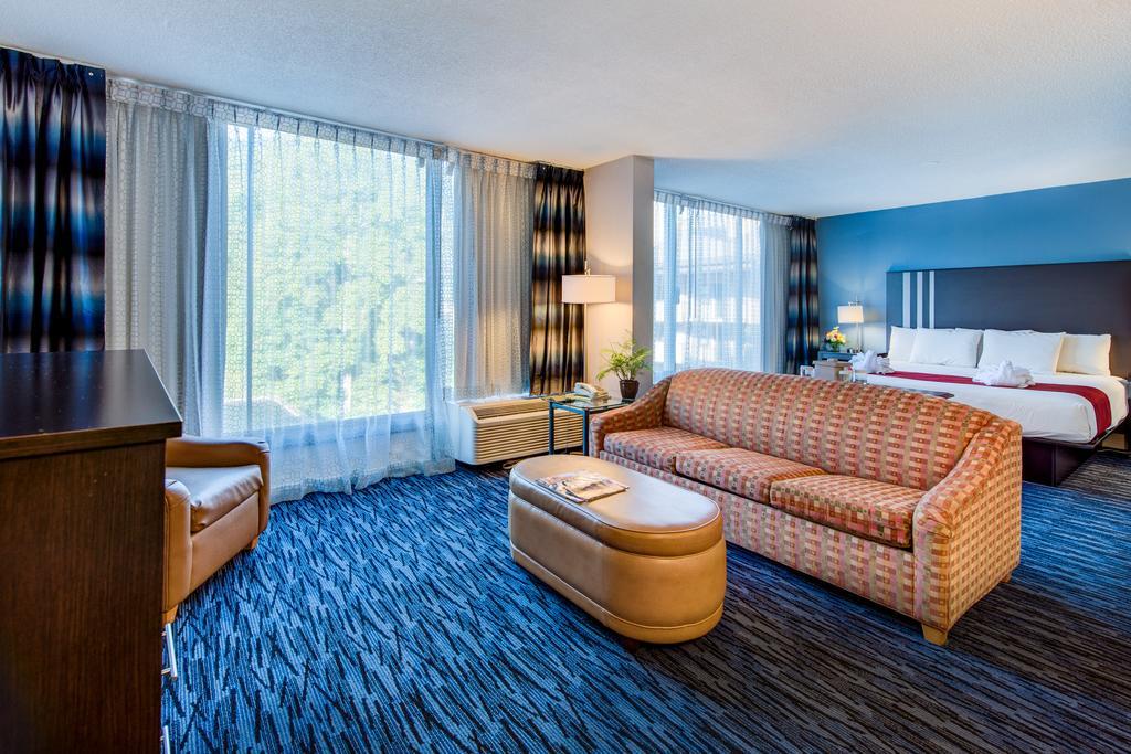Hotel Glenstone